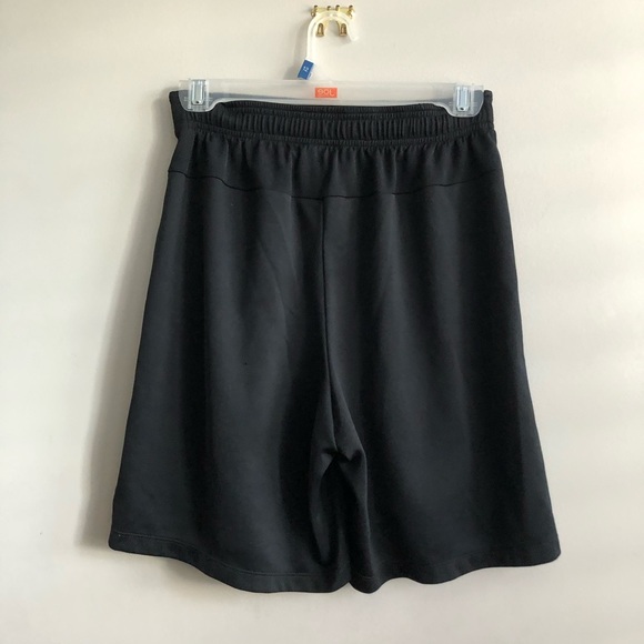 nike dri-fit shorts - Picture 2 of 2